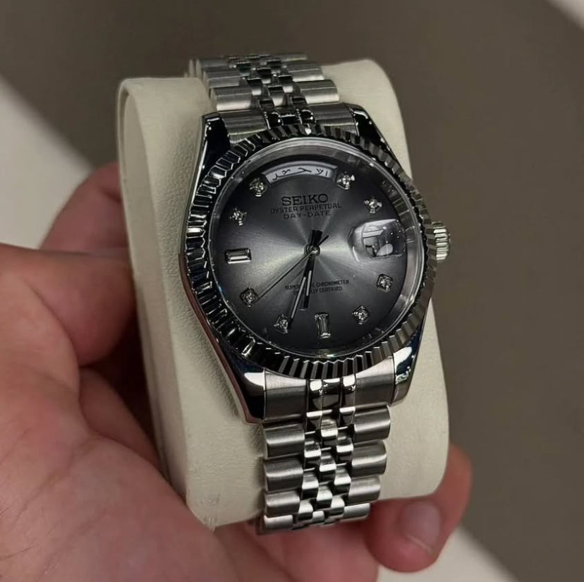 SEIKO DAY-DATE | ARABIC GREY