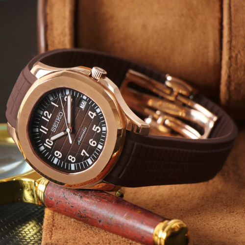 SEIKO AQUANAUT | BROWN GOLD